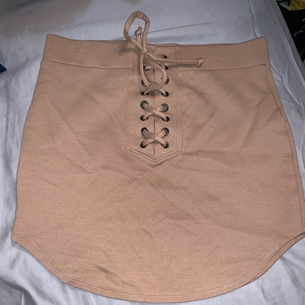 Forever 21 skirt